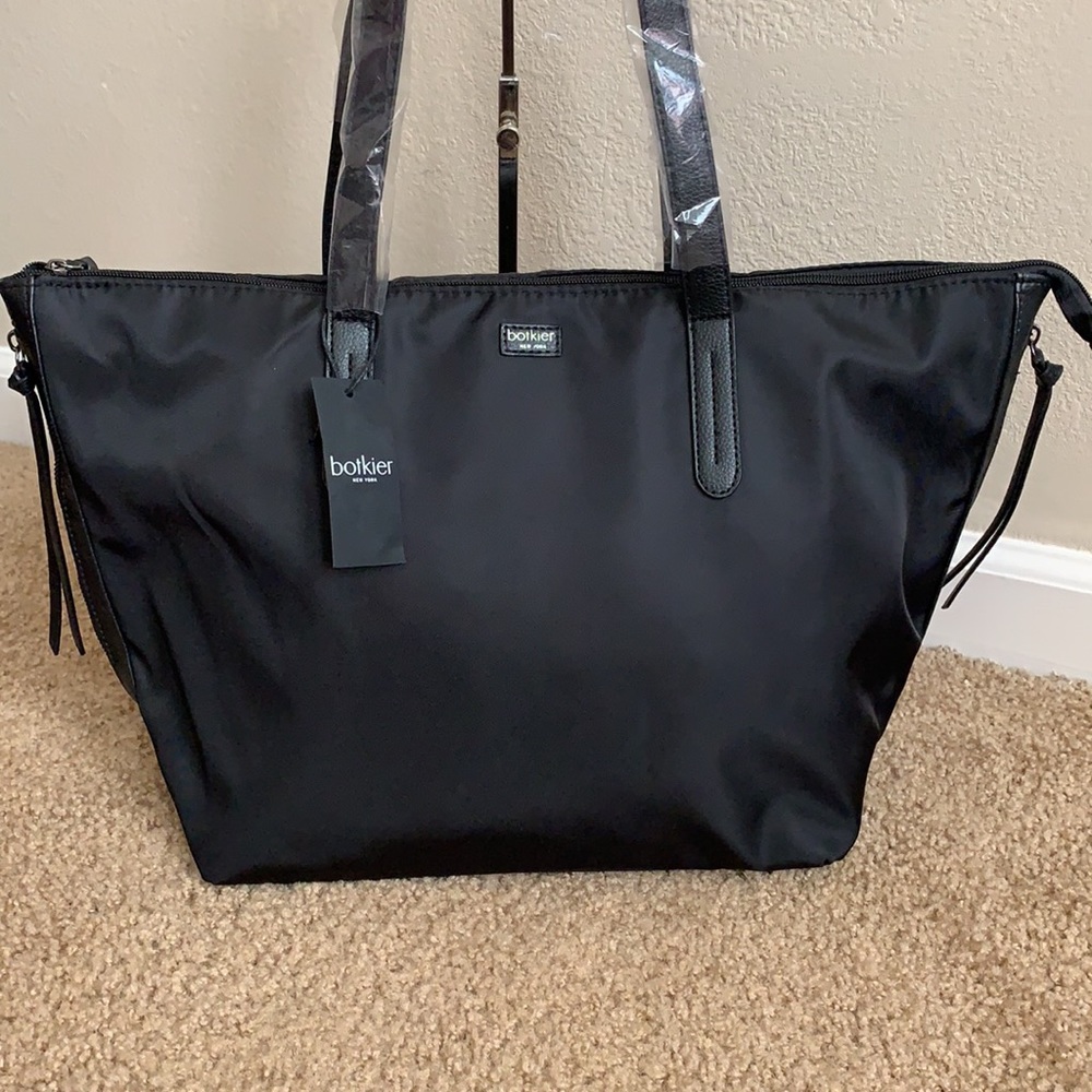 Botkier - Picture 2 of 16